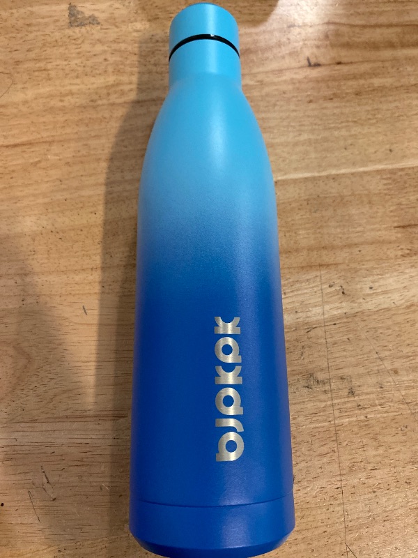 Photo 1 of BJPKPK 25oz Insulated Water Bottle Double Wall Vacuum Insulated Stainless Steel Water Bottles for Spots Keep Cold and Hot,Sky
