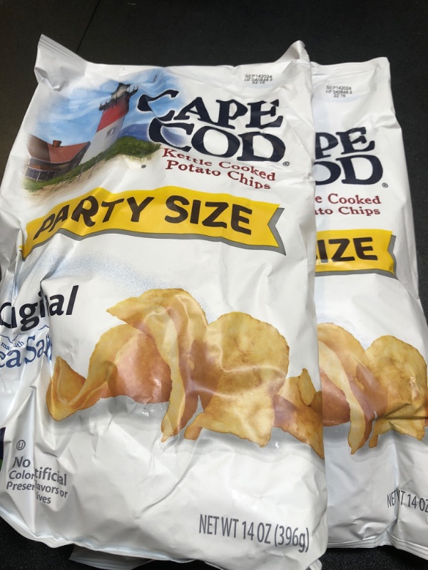 Photo 2 of Cape Cod Potato Chips, Original Kettle Chips, 14 Oz Party Size- 2 Pack - Best by 9/14/2024