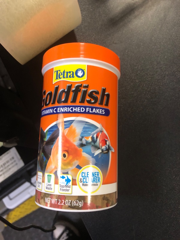 Photo 2 of Tetra TetraFin Goldfish Flakes - 2.2 oz canister exp 11/26