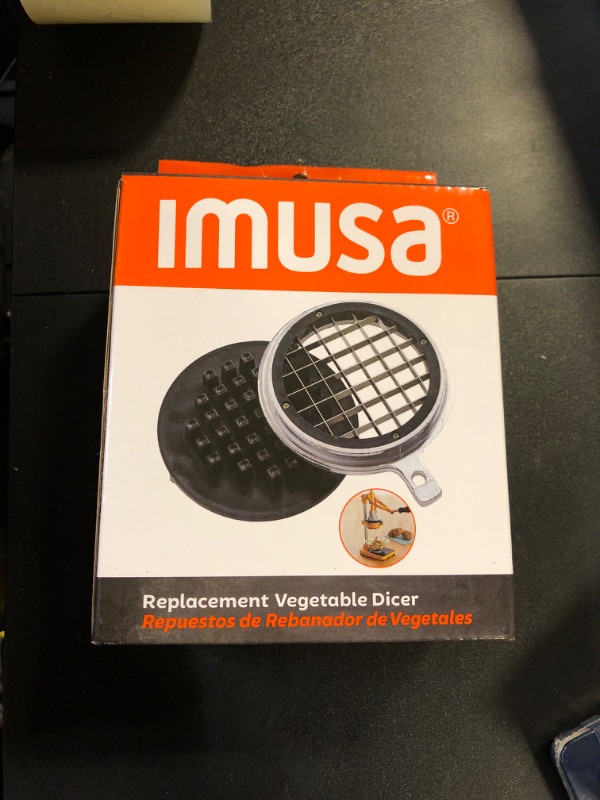 Photo 2 of IMUSA USA SP-99511 Heavy Duty Citrus Juicer Potato Cutter Replacement