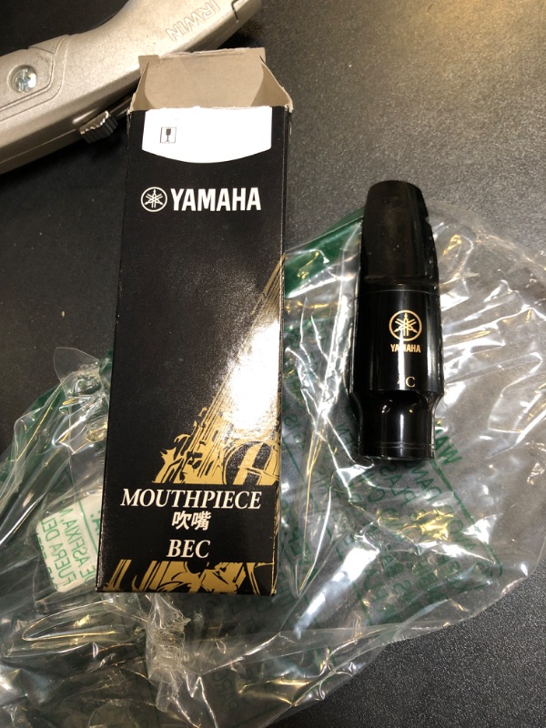 Photo 2 of Yamaha 4C Alto Saxophone Mouthpiece = MINOR DAMAGE 