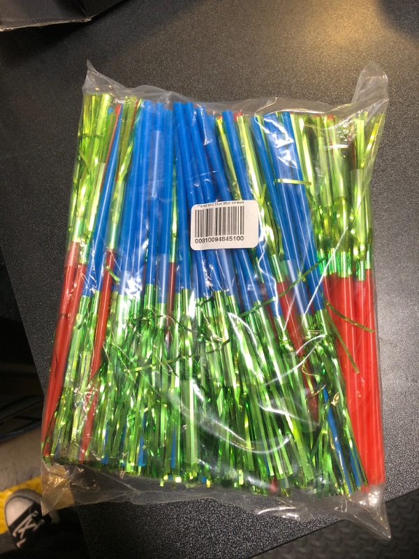 Photo 1 of 96 CT STRAWS 