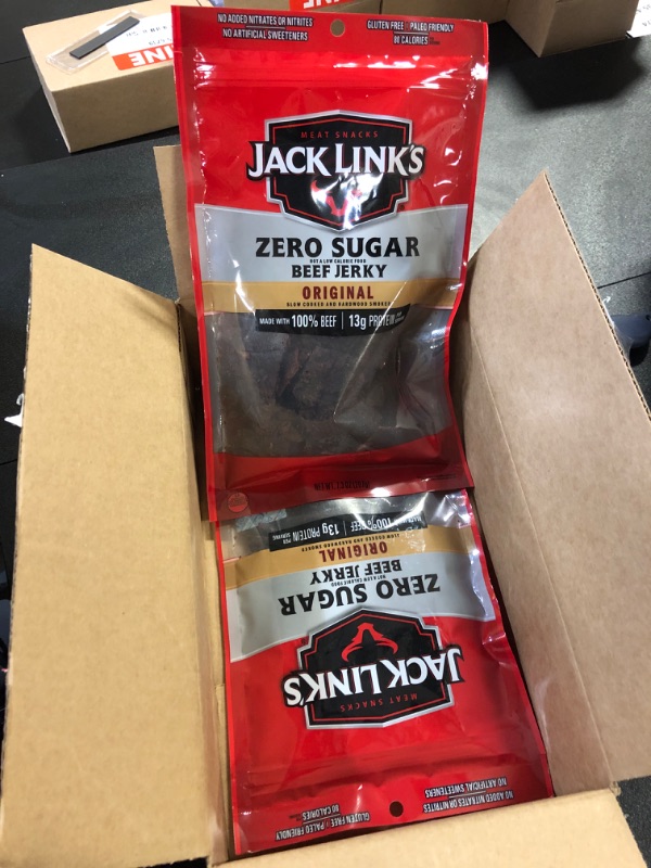 Photo 1 of 2 PCK Jack Link's Beef Jerky, Zero Sugar, Paleo Friendly Snack with No Artificial Sweeteners, 13g of Protein and 70 Calories Per Serving, No Sugar Everyday Snack, 2.3 oz EXP 07/29/2025
