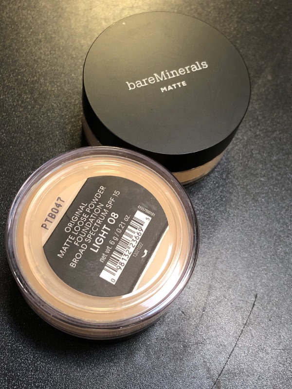 Photo 2 of 3 bareMinerals Original Matte Loose Powder Foundation SPF 15 Light 08 - Pack of 2 