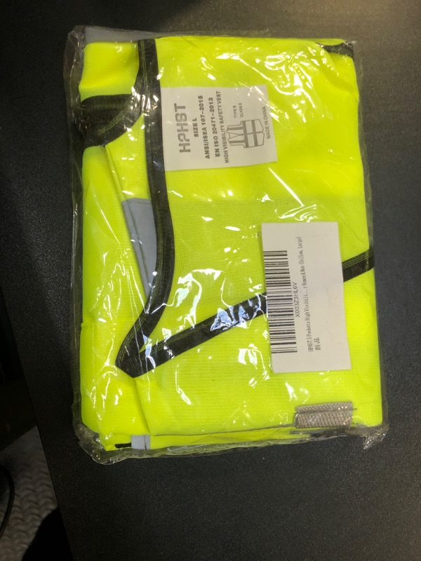 Photo 2 of HPHST 5 Pockets High Visibility Reflective Safety Vest,Zipper Front, Meets ANSI/ISEA Standards for Women & Men (Yellow, Large)