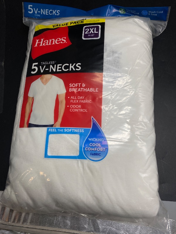 Photo 1 of 2XL Hanes Men's 5pk V-Neck T-Shirt - White
