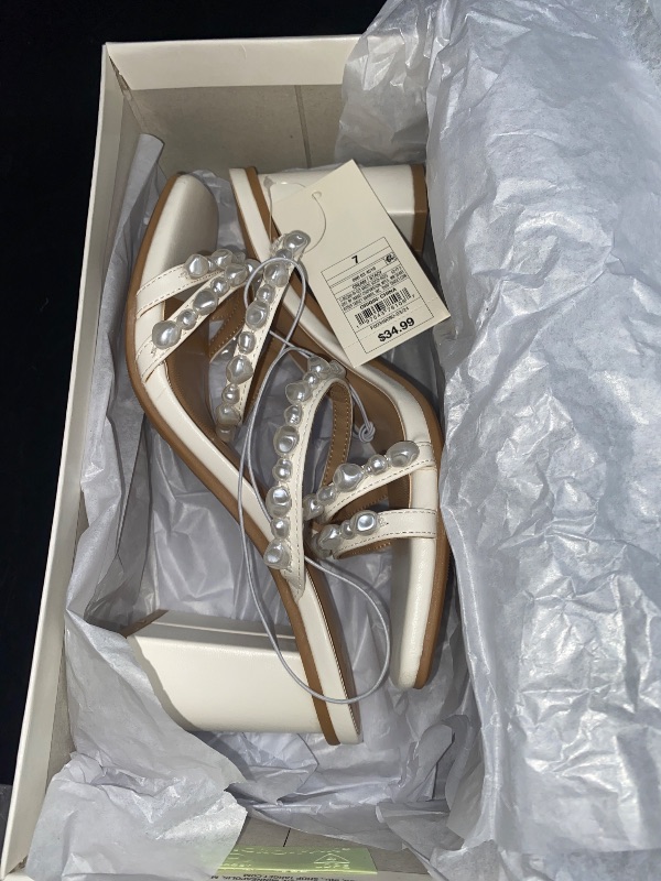 Photo 2 of SIZE 7 Women's Stacy Mule Heels - a New Day™ Cream 7
