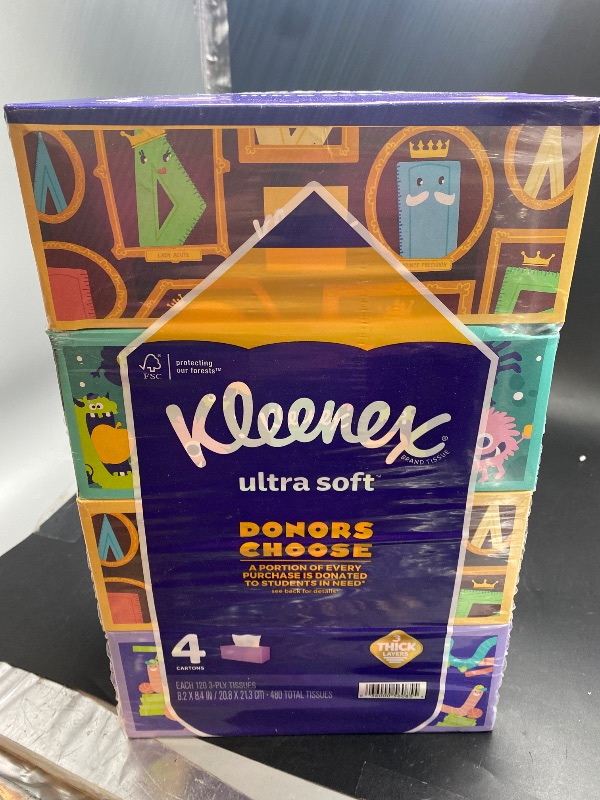 Photo 2 of sealed box**Kleenex Back-to-School Ultra Soft Facial Tissue - 4pk/120ct (Exclusively Listed by El Mercado Esencial), White
