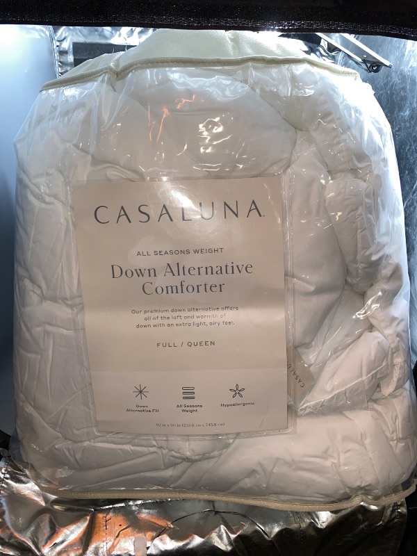 Photo 2 of Full/Queen All Season Premium Down Alternative Comforter - Casaluna™
