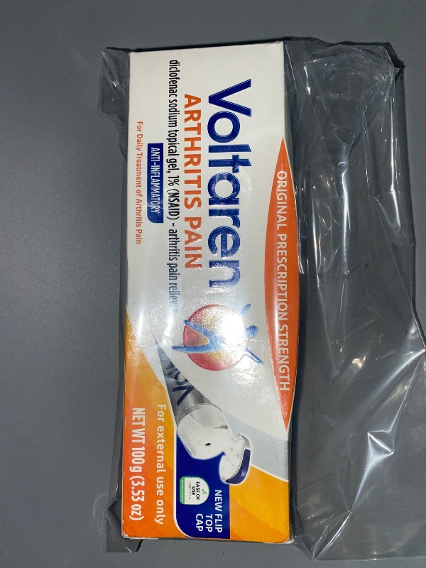 Photo 3 of USED**LIKE NEW**Voltaren Topical Arthritis Pain Relief Gel - 3.53 Oz
