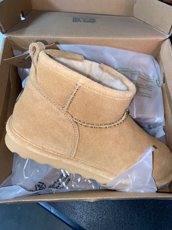 Photo 2 of SIZE 4Y- Bearpaw Shorty Youth Boots
