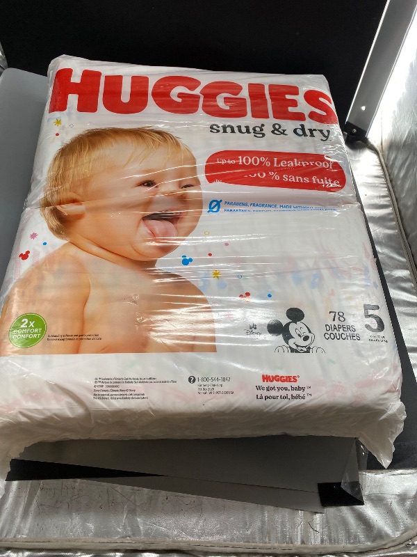 Photo 2 of Huggies Snug & Dry Baby Disposable Diapers