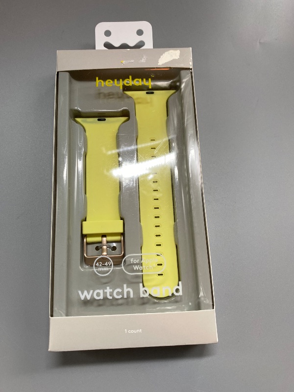 Photo 2 of Apple Watch Silicone Band 42/44/45mm - Heyday™ Bright Citrus
