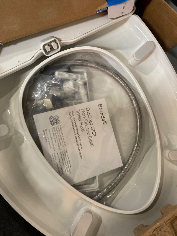 Photo 1 of LIKE NEW**Brondell Bidet Toilet Seat Non-Electric Swash Ecoseat, Fits Elongated Toilets, White - Dual Nozzle System, Ambient Water Temperature - Bidet with Easy Installation