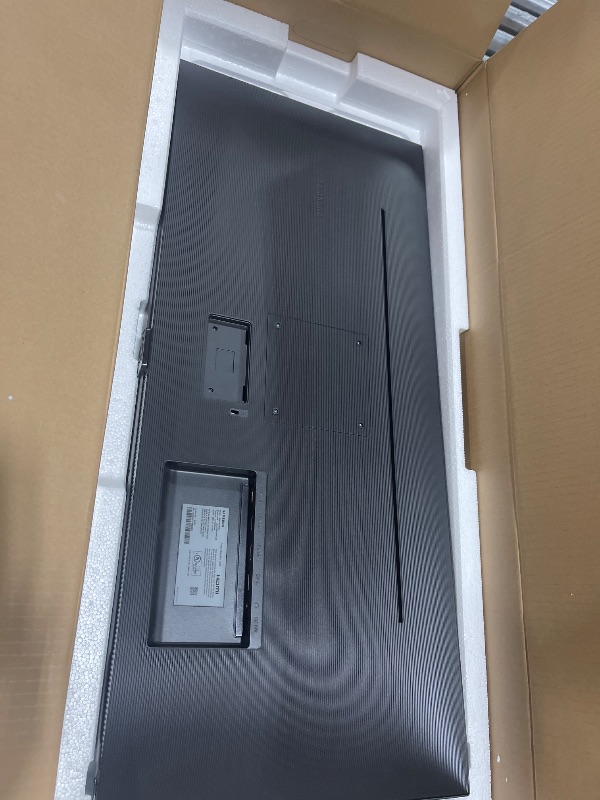 Photo 1 of SAMSUNG 34" ViewFinity S50GC Series Ultra-WQHD Monitor, 100Hz, 5ms, HDR10, AMD FreeSync, Eye Care, Borderless Design, PIP, PBP, LS34C502GANXZA, 2023, Black