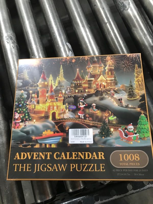 Photo 1 of Advent Christmas Puzzle 2024, With 24 Days Surprise Box of 1008 piece advent puzzles, Paper Advent Calendar,Holiday Decorative Paintings,puzzle game for Adults, Teens, Kid (Green) (Yellow)