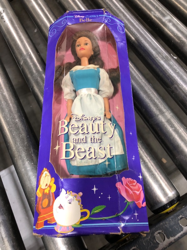 Photo 2 of 1992 Disney Classics Beauty Belle Barbie