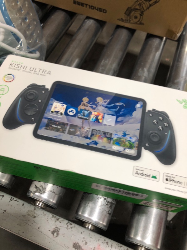 Photo 1 of Razer Kishi Ultra Gaming Controller for Android, iPhone 15 & 16 Series, iPad Mini A17 Pro & 6 (USB C): Pro Controls - Ergonomic Grip - Stream PC, Xbox, PS5 Games on Mobile, Phone, Tablet - Chroma RGB