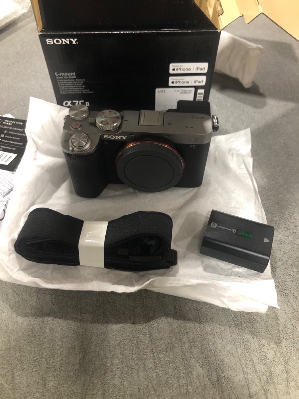 Photo 2 of Sony Alpha 7C II Full-Frame Interchangeable Lens Camera - Silver