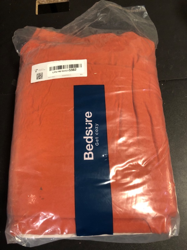 Photo 2 of Bedsure Burnt Orange Duvet Cover Set King Size - Soft Prewashed