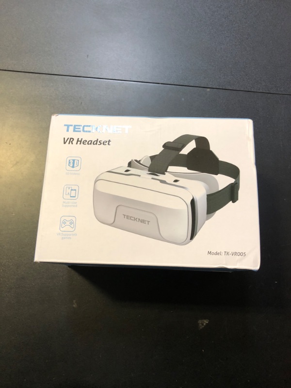 Photo 1 of TECKNET VR Headset for Phone, Virtual Reality Headsets with HD 110°FOV Anti-Blue Light Lenses & Adjustable Gears, 3D VR Headset for Kids Compatible iPhone Samsung Android 4.7-7.2"