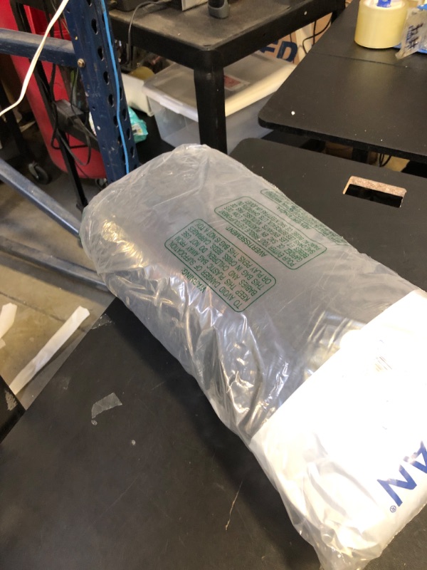 Photo 1 of Gildan Men's Crew T-Shirts SIZE XL