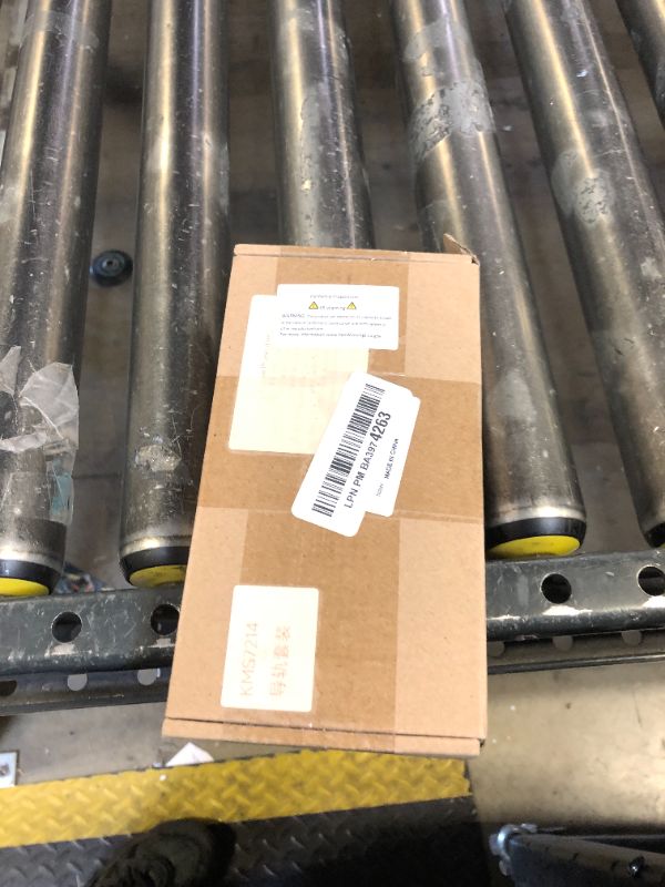 Photo 1 of ITEM IS MISSING PARTS, UNSURE WHAT PARTS ARE MISSING -----------------------------------KMS7214 Resaw Guide 7" (178mm) Bolt-On Band Saw Fence Accessories, for 14" bandsaw Thin Cutting Strong Helper