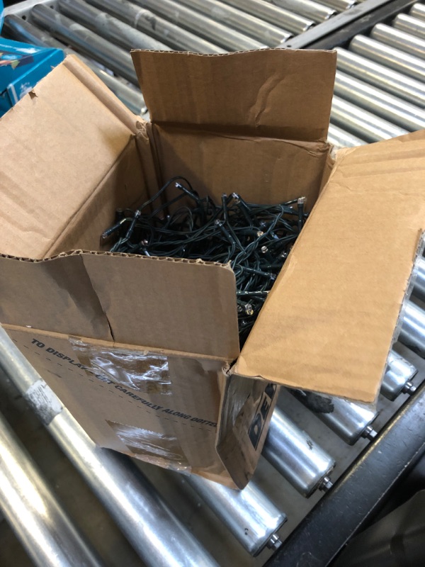 Photo 1 of Joomer Color Changing Christmas Lights, 164FT 500 LED String Lights with Remote Timer Dimmable Fairy String Outdoor Waterproof for Christmas Decoration (Warm White to Multicolor)