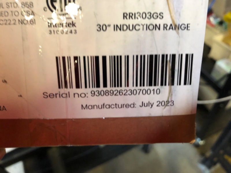 Photo 7 of RANGAIRE RRI303GS 30" Range, 4 Induction Burners, 5.0 cu. Ft. Capacity, Freestanding Slide-in AirFry, True Convection Oven, Self Cleaning, Easy Reach Racks, Glass Touch, Stainless Steel