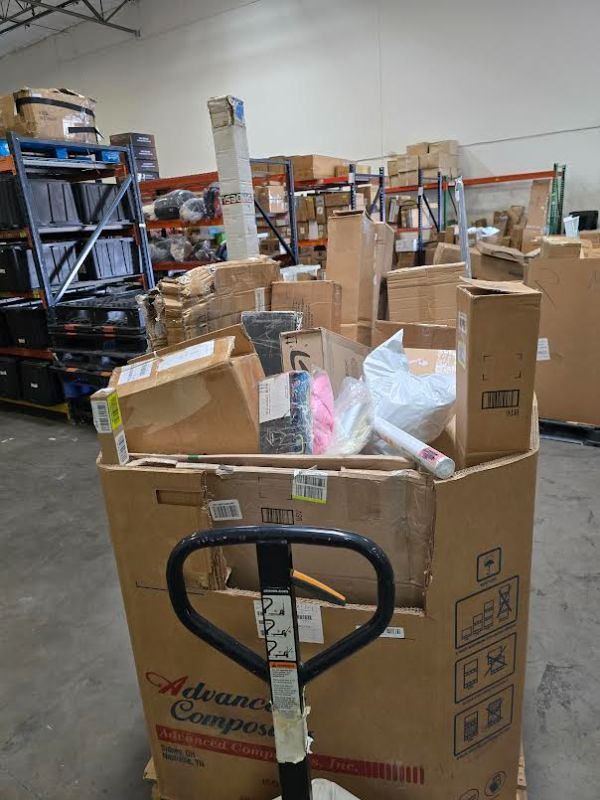 Photo 1 of WildFinds:  Miscellaneous Large Gaylord - All Gaylord Sets Are Non Refundable - 62 Items Could Be Partial Sets, Damaged But Still Useable & New Items But Are Not Tested - ** Will need truck for pickup *