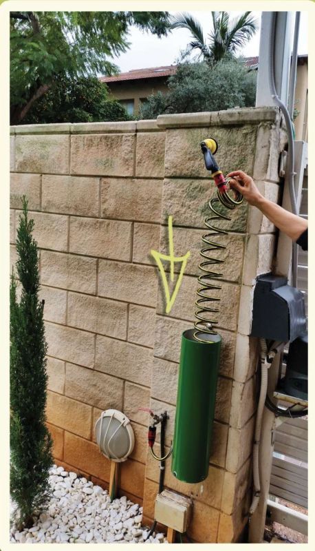 Photo 1 of GabbaGoods  7-Inch Retro TV Video Bluetooth Speaker & Magnifier with Stand – Fits Most Phones – Portable – High Sound Quality 