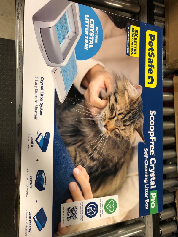 Photo 3 of PetSafe ScoopFree Automatic Self Cleaning Cat Litter Box