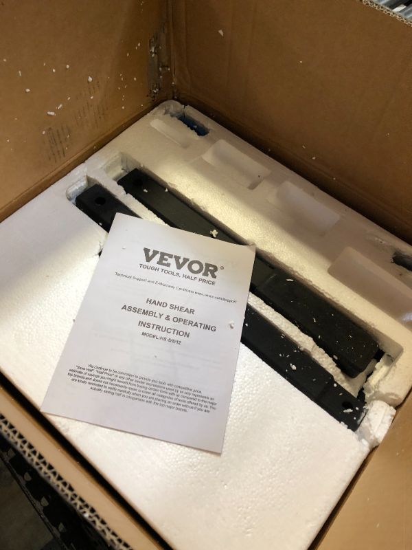Photo 1 of VEVOR Hand Plate Shear 12",Manual Metal Cutter Cutting Thickness1/4 Inch Max,Metal Steel Frame Snip Machine Benchtop 1/2 Inch Rod,for Shear Carbon Steel Plates and Bars