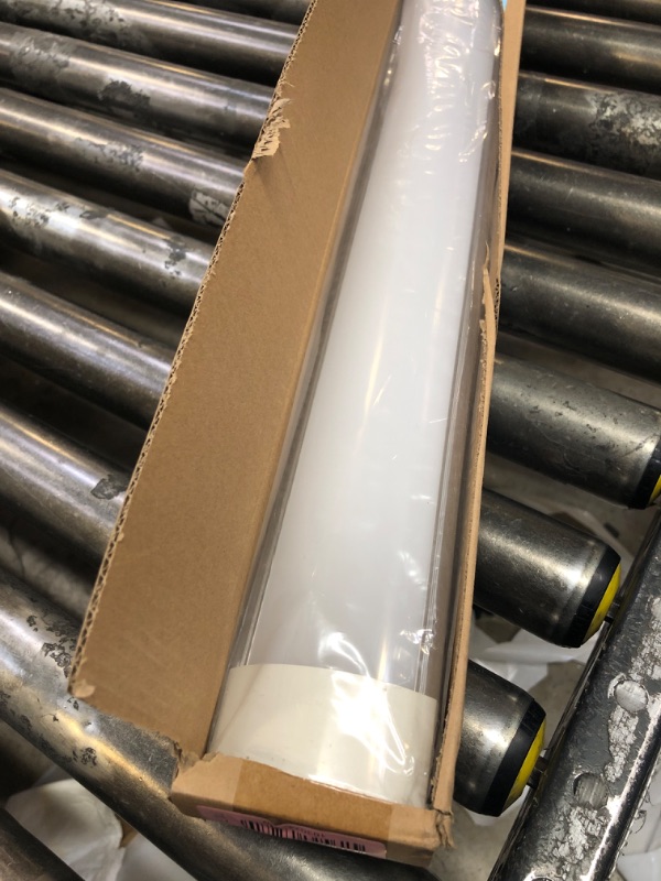 Photo 1 of colmeguna 2 Packs 3FT LED Batten Light, Ultra-Thin Ceiling Surface Mounted Light, 30W, Day Light 4000K, IP20, LED Ceiling Light Fixture for Garage, Shop, Hallway, Office, Market, Ver.2