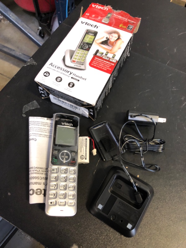Photo 1 of VTech CS6629 Dect 6.0 1-Handset Cordless Answering System