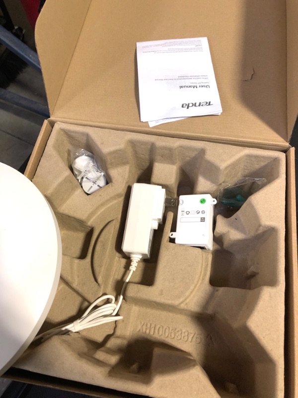 Photo 3 of Tenda WiFi 6 AX3000 Dual Band Gigabit Long-Range Ceiling Mount Access Point(I29)|Coverage 5400 sq.ft|PoE+ Powered|Surport IEEE 802.11ax Wave 2, OFDMA, Seamless Roaming, MU-MIMO|White