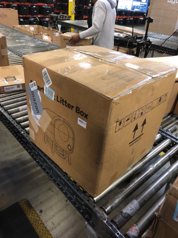 Photo 1 of Large Electric Kitty Litter Box-APP Control, Self-Cleaning Cat Litter Box, Automatic Litter Box-Robot for Multiple Cats,Odor-Free,Liner & Litter Mat & Aromatherapy Box