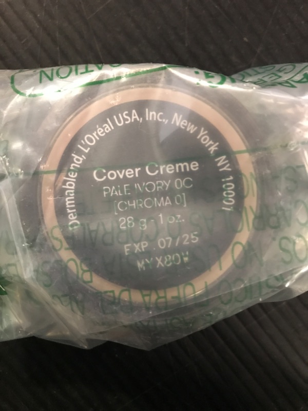 Photo 1 of Dermablend Cover Creme High Coverage Foundation with SPF 30, 0C Pale Ivory, 1 Oz.