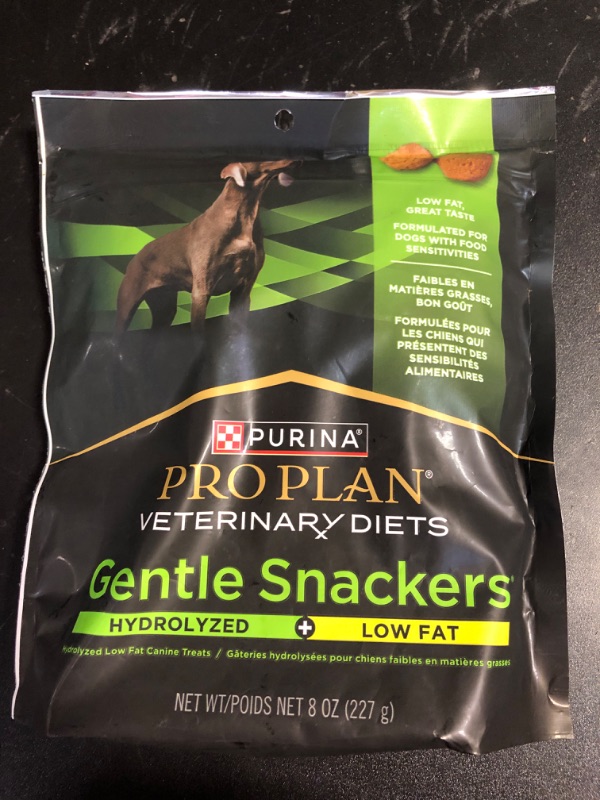 Photo 2 of Purina Pro Plan Veterinary Diets Gentle Snackers Hydrolyzed Plus Low Fat Dog Treats - 8 oz. Pouch EXP 11/2024