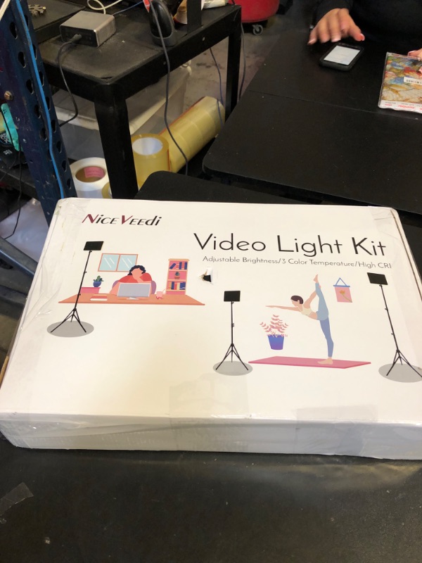 Photo 4 of 1-Pack LED Video Light Kit