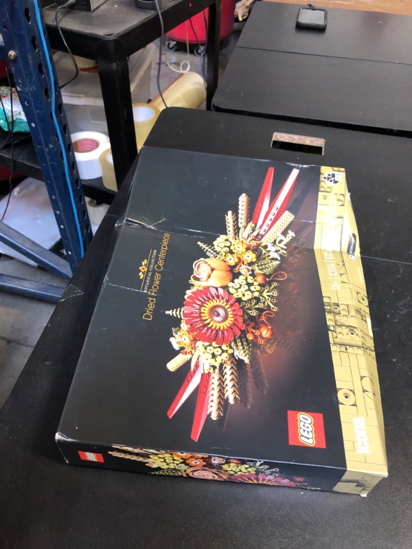 Photo 1 of LEGO Icons Dried Flower Centerpiece, Botanical Collection Crafts Set for Adults, Artificial Flowers with Rose and Gerbera, Table or Wall Decoration, Home Décor, 10314 (bent but new)