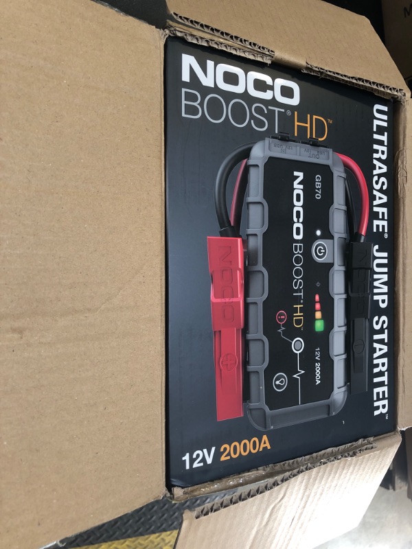 Photo 2 of NOCO Boost HD GB70 2000 Amp 12V UltraSafe Lithium Jump Starter for up to 8L Gasoline 6L Diesel Engines