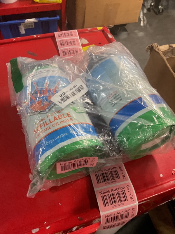 Photo 1 of Flame King Refillable 1LB Empty Propane Cylinder Tank - Reusable - Safe and Legal Refill Option - DOT Compliant-16.4 oz (2-Pack), green (YSN164-2)