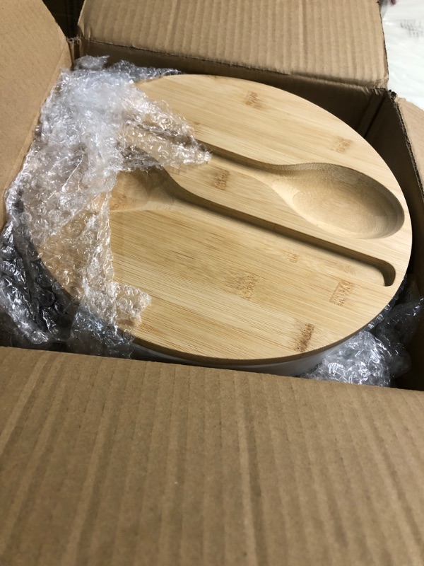 Photo 3 of ***(MISSING PARTS/ SEE NOTES)***
ECOHAGOU 11.3" Extra Large Salad Serving Bowl Set with Wooden Lid&Utensils, 6.5Qt., Bamboo Fiber Salad Bowl with Servers for Kitchen, Lightweight Big Bowl for Mixing Salad,Fruit,Pasta - Matte White