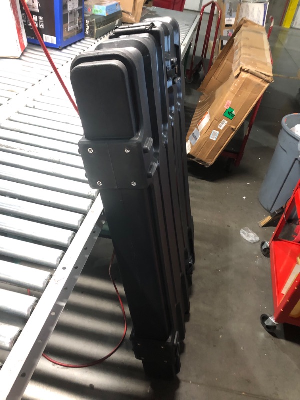 Photo 3 of ***USED - NO PACKAGING - SEE PICTURES***
Gator Cases Molded LCD/LED TV and Monitor Transport Case; Fits 49" - 55" Screens (GLED4955ROTO)