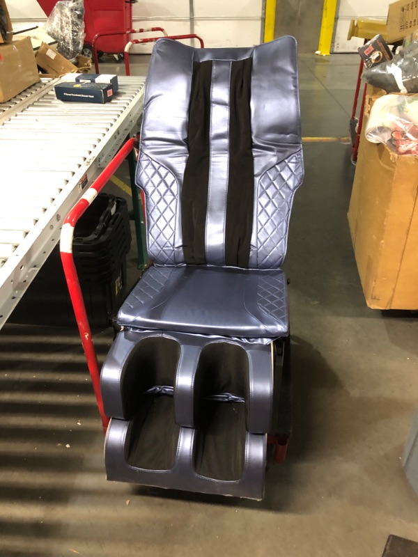 Photo 3 of ***INCOMPLETE - NO PACKAGING - SEE PICTURES***
Real Relax 2025 Massage Chair, Full Body Airbag, Dual core S Track, Zero Gravity with App Control and Heat Function, Fit Office and Home, Khaki and Gold