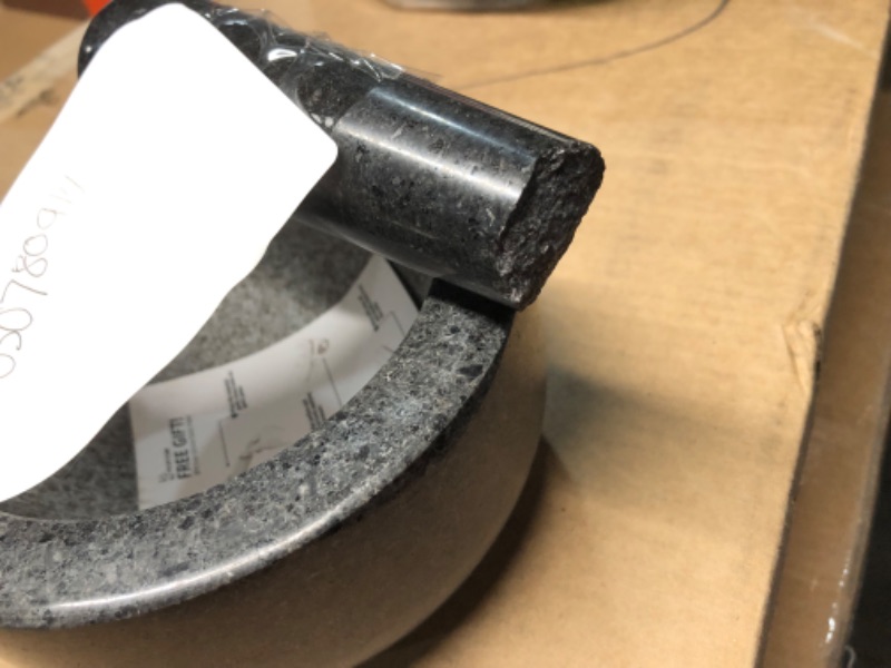 Photo 1 of ***DAMAGED - HANDLE BROKEN - NO PACKAGING - SEE PICTURES***
Heavy Duty Large Mortar and Pestle Set,100% Granite, Non Slip Base, Make Fresh Guacamole, Salsa, Pesto, Stone Grinder Bowl, Herb Crusher, Spice Grinder, 2 Cup, 6.3 Inch Size, Black