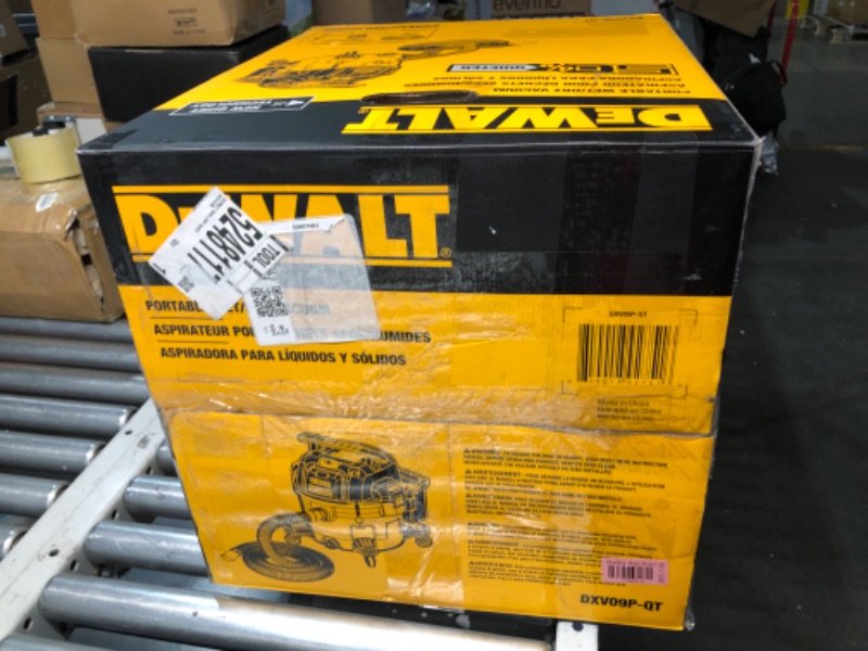 Photo 2 of ***NONREFUNDABLE - NOT FUNCTIONAL - SEE COMMENTS***
DEWALT 9 Gallon Wet/Dry Vac, 5HP Heavy-Duty Shop Vacuum, Wet/Dry Suction Blow Function 3 in 1, DXV09P