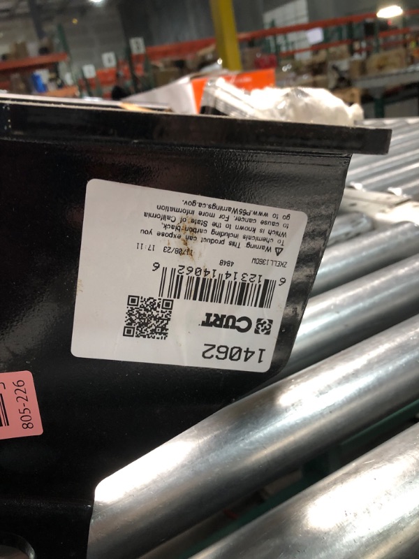 Photo 3 of ***USED - SCRATCHED AND SCRAPED - MISSING HARDWARE - SEE PICTURES***
Curt Manufacturing 14062 - Class 4 Hitch; 2in. Receiver; Select Chevrolet Silverado; Gmc Sierra 2500; 3500