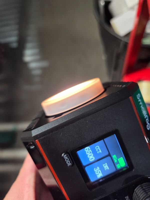 Photo 1 of ***USED - POWERS ON - UNABLE TO TEST FURTHER***
SmallRig RC 60B COB Video Light with Built-in 3400mAh Battery & Type-C PD Fast Charging, Handheld Bicolor LED Video Light for Shooting on The Move, Continuous Output Light with 9 Light Effects